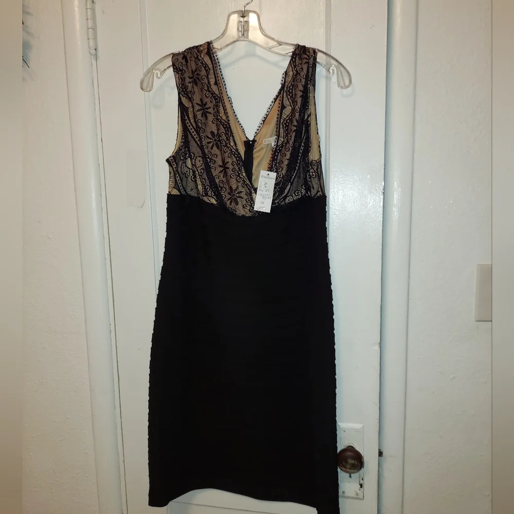 Women's lace bodice - Picture 4 of 5